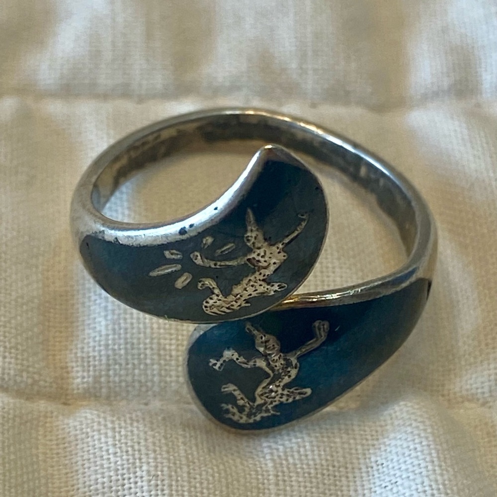 Siam Silver Niello Sterling Bypass Ring Vintage Thailand